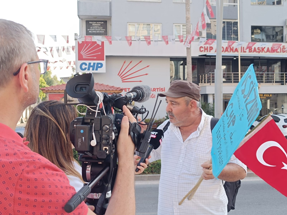 CHP'li Belediye'nin işten çıkardığı vatandaş Ankara'ya yürüyor